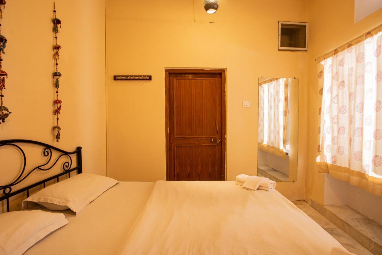 Hostel Mantra ウダイプル エクステリア 写真
