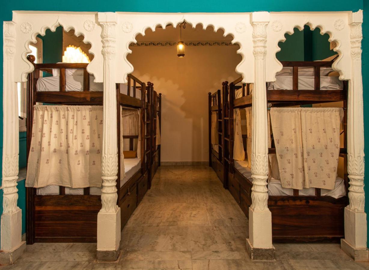 Hostel Mantra ウダイプル エクステリア 写真
