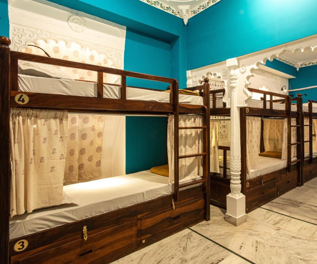 Hostel Mantra ウダイプル エクステリア 写真