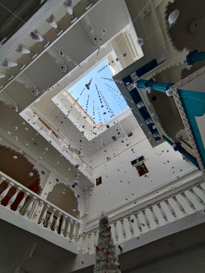 Hostel Mantra ウダイプル エクステリア 写真