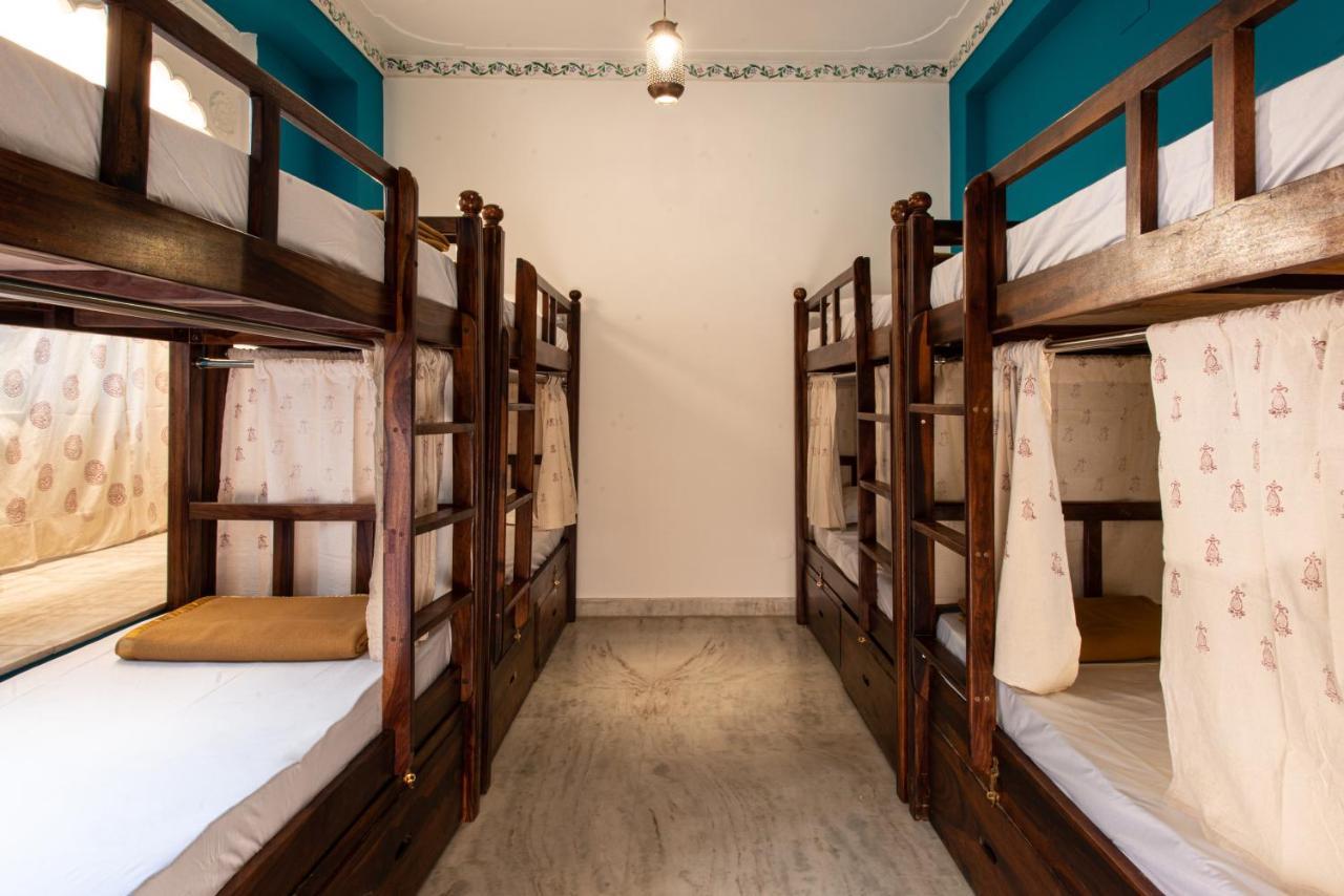 Hostel Mantra ウダイプル エクステリア 写真