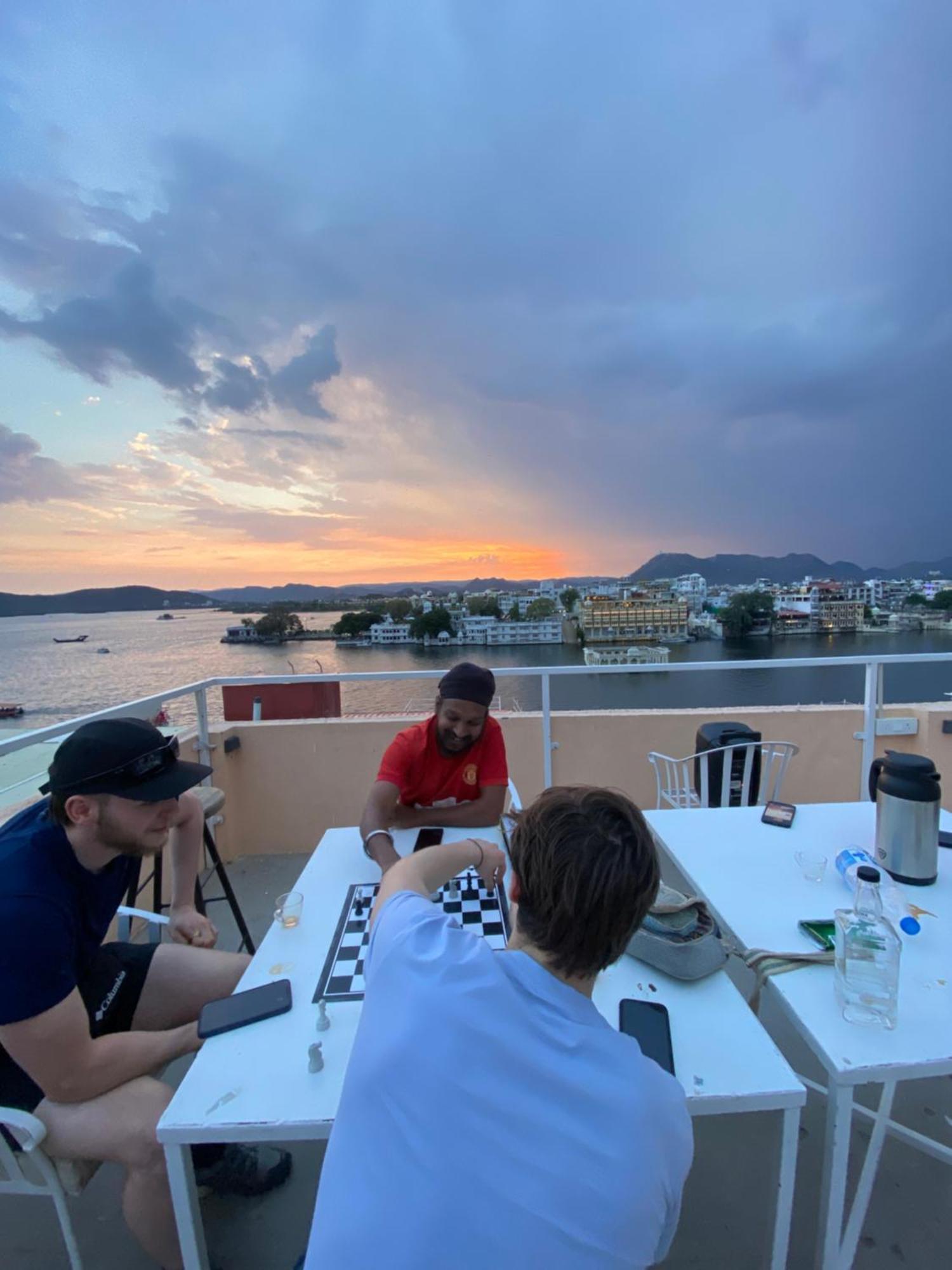 Hostel Mantra ウダイプル エクステリア 写真